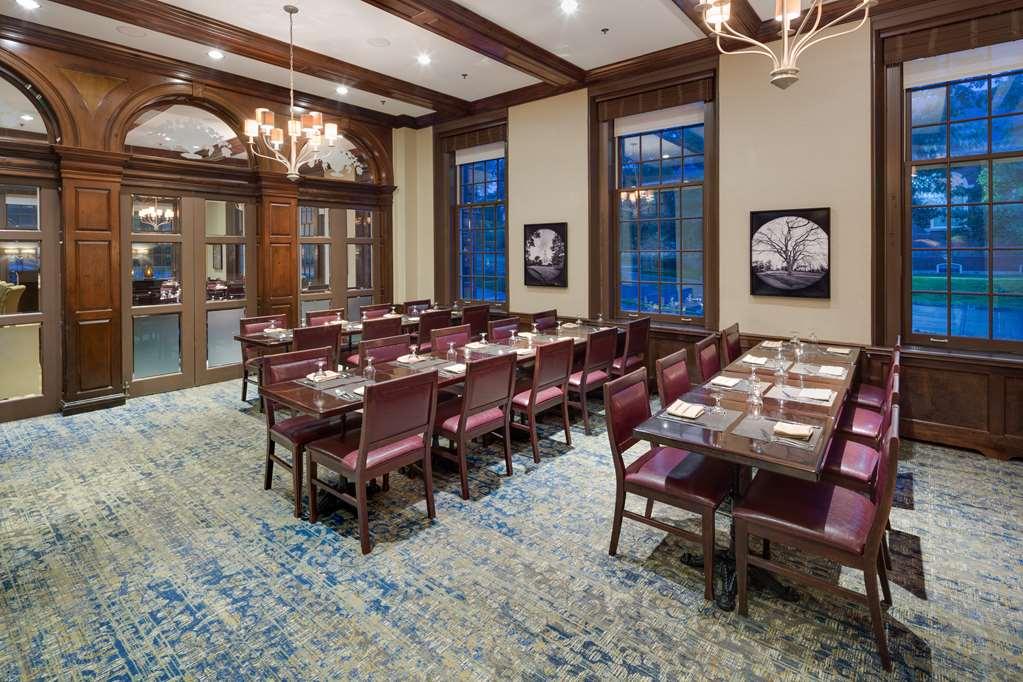 Andover Inn Restaurant bilde